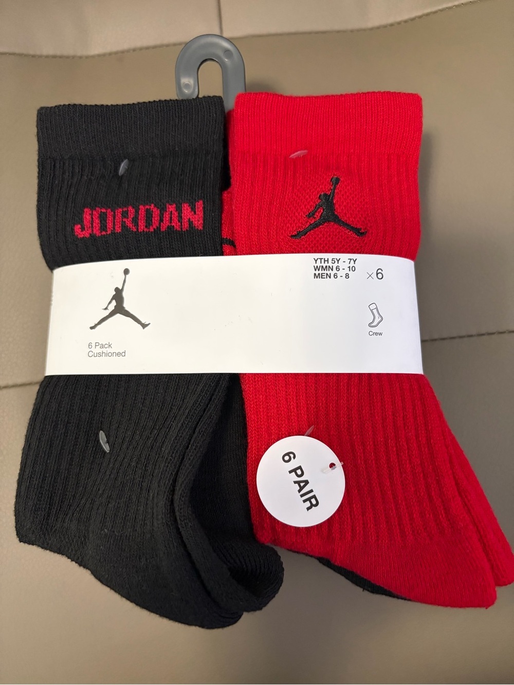 BNWT NIKE JORDAN YOUTH LEGEND (6) PACK CREW SOCKS MULTICOLOR US SHOE SIZE 5Y-7Y